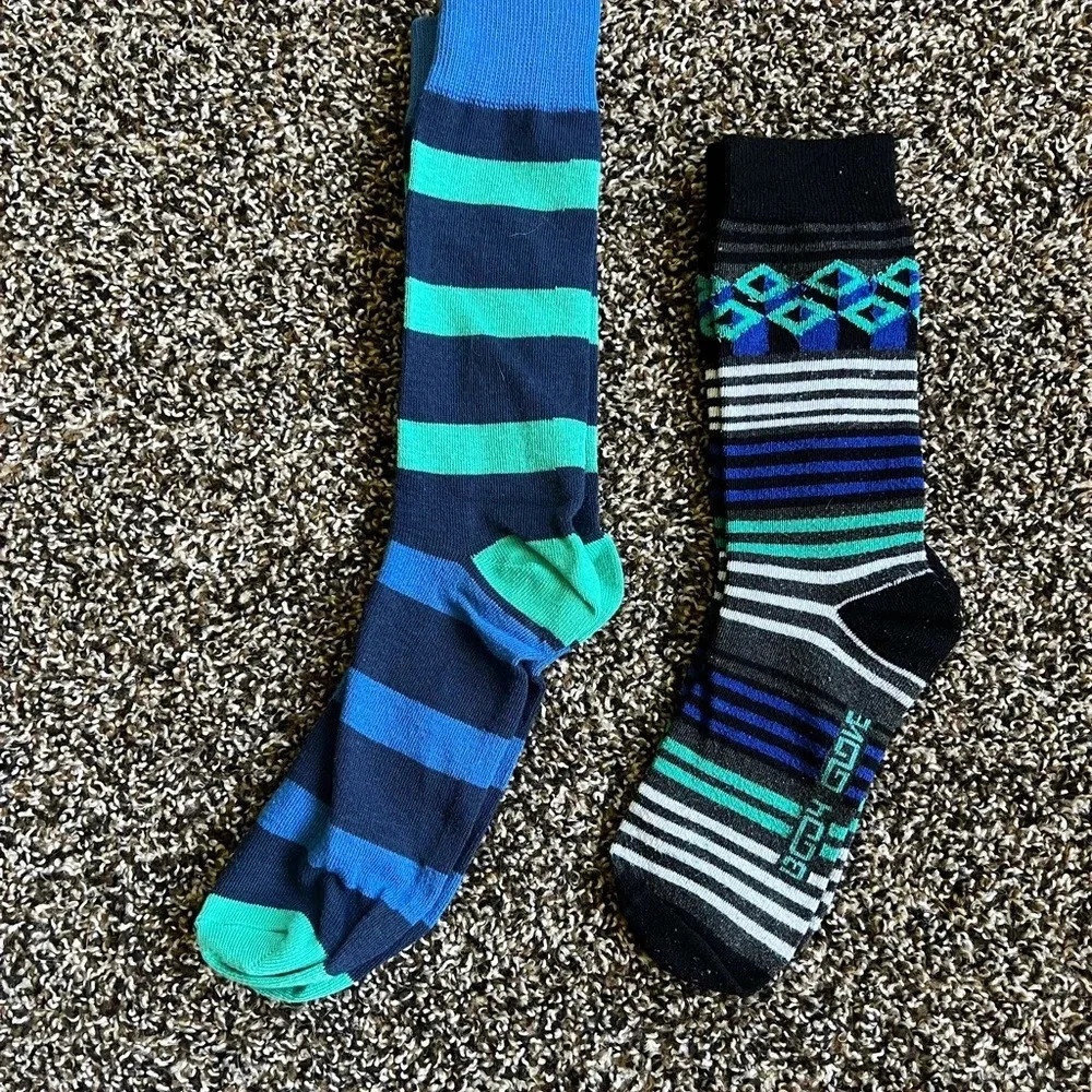 Two pairs of men’s socks